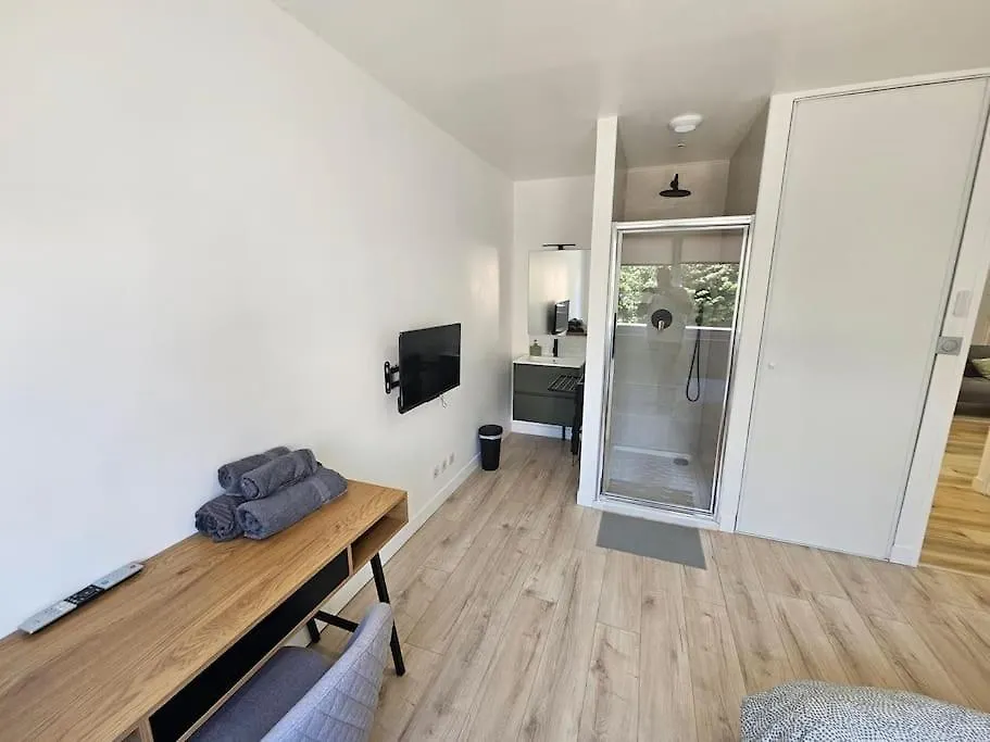 Appartement Le 14B à Saint-Priest  France