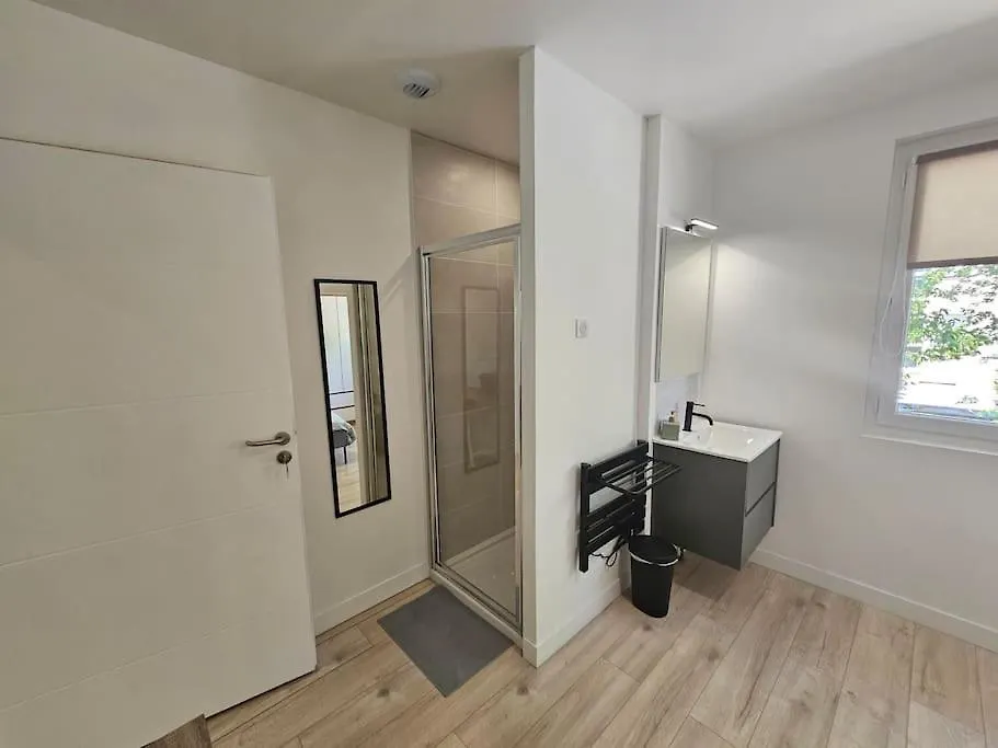 Le 14B Lägenhet Saint-Priest